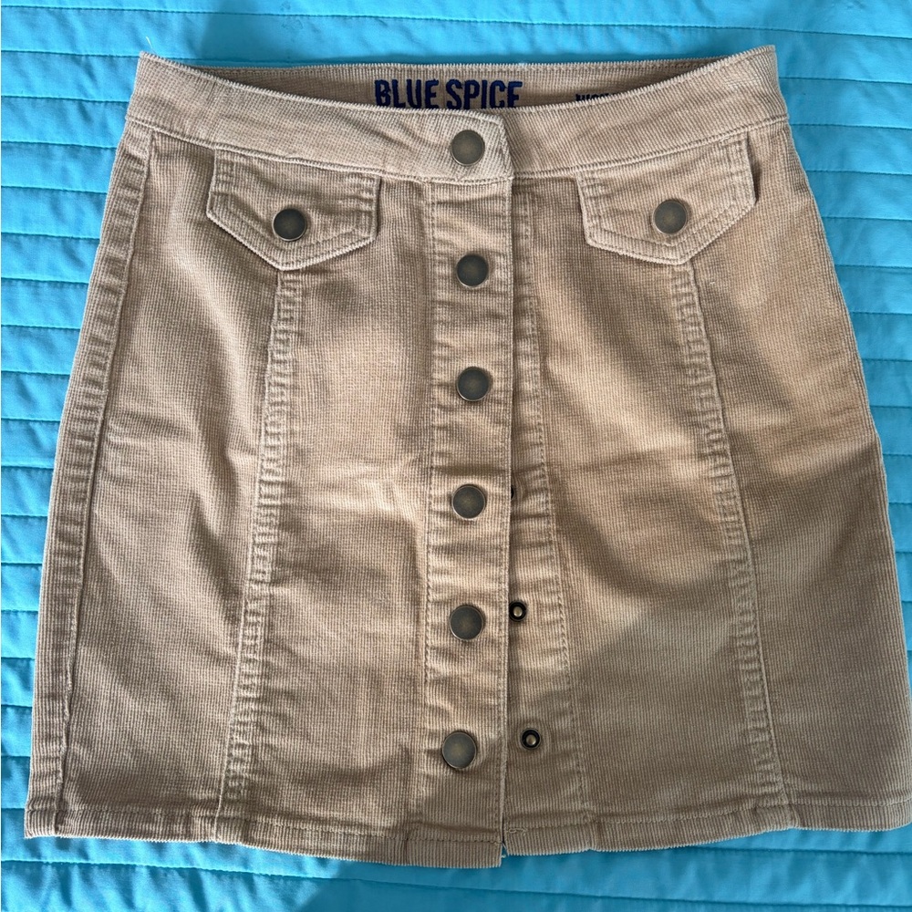 High wasted skirt